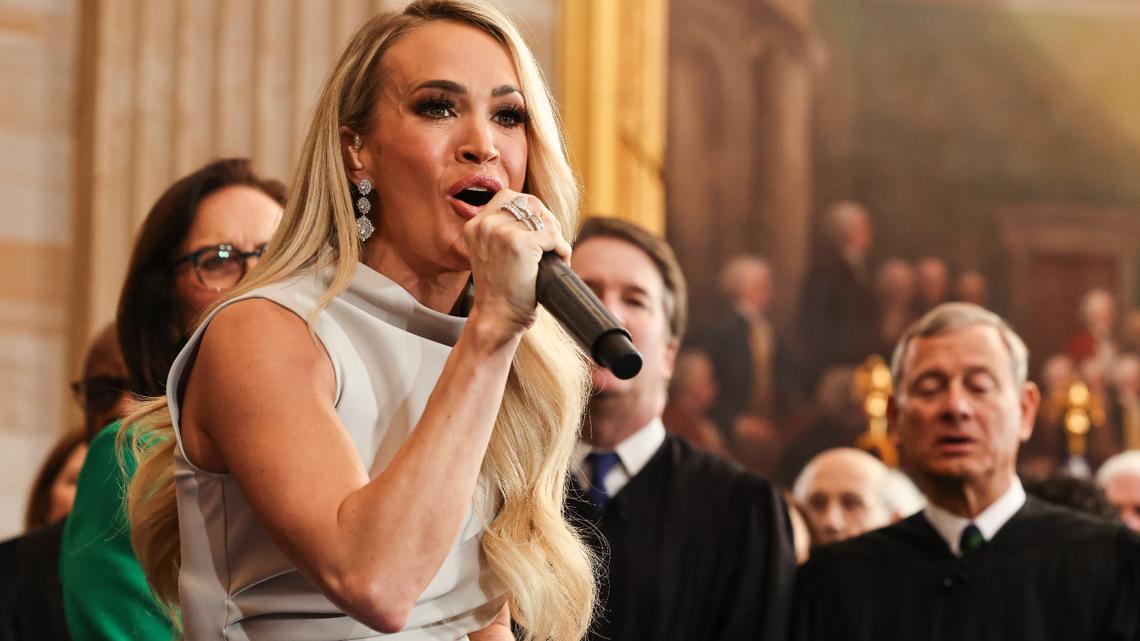 Carrie Underwood Performs A Capella After Tech Glitch at Trump Inauguration