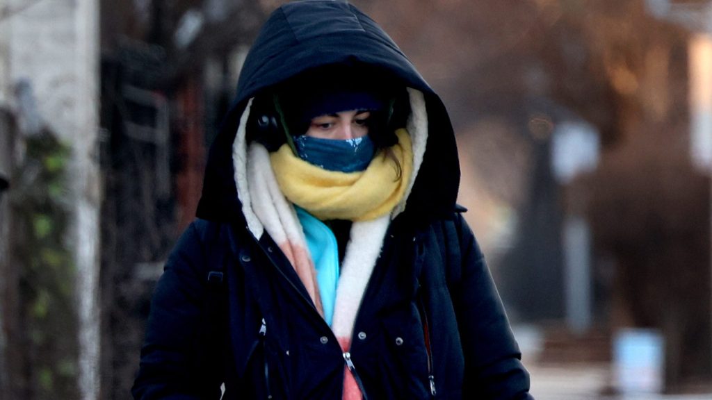 Frigid Temperatures and Sub-Zero Wind Chills Hit Chicago This Week