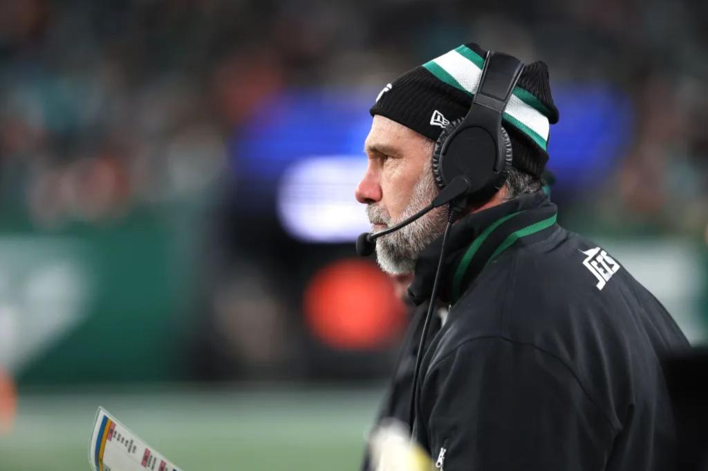 Jets’ Jeff Ulbrich Interviews for Falcons Defensive Coordinator Position