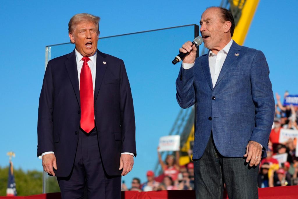 Lee Greenwood Reflects on Singing for Trump at Inauguration Events