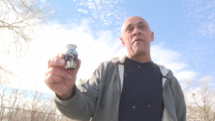 Man Reunited with Mother’s Ashes After Urn Found in Olathe Uber