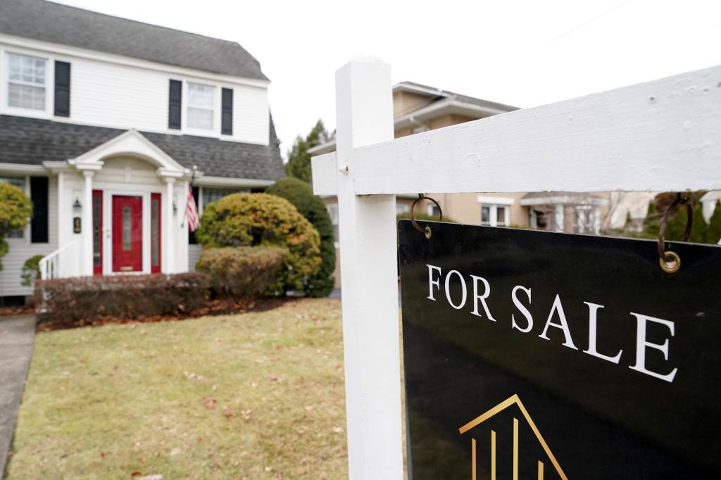 More Homes on the Market Are Going Stale Due to Pricing Mistakes