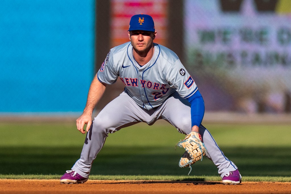 Pete Alonso Faces Limited Options as Boras Struggles to Ignite Bidding War